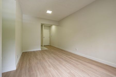 Sala de apartamento à venda com 2 quartos, 50m² em Sumaré, São Paulo