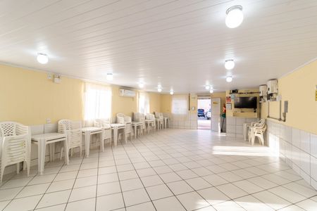Apartamento à venda com 36m², 2 quartos e 2 vagas Apartamento à venda com 36m², 2 quartos e 2 vagasÁrea comum - Salão de festas