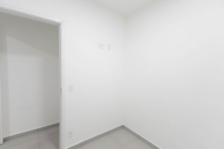 Quarto 2 de apartamento para alugar com 2 quartos, 41m² em Vila Gustavo, São Paulo