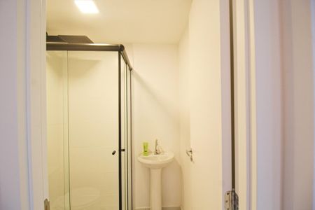 Apartamento à venda com 35m², 2 quartos e sem vaga Apartamento à venda com 35m², 2 quartos e sem vagaBanheiro