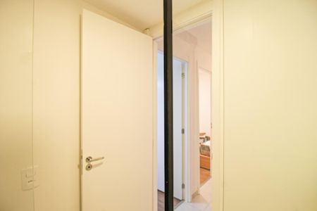 Apartamento à venda com 35m², 2 quartos e sem vaga Apartamento à venda com 35m², 2 quartos e sem vagaBanheiro