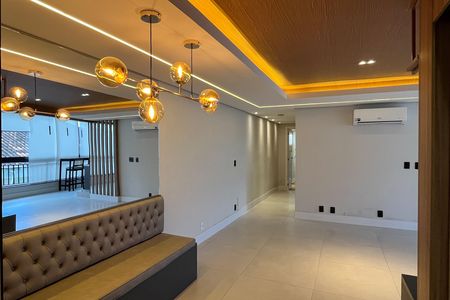 Sala de apartamento para alugar com 2 quartos, 98m² em Marapé, Santos
