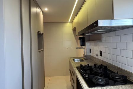 Apartamento para alugar com 98m², 2 quartos e 2 vagasCozinha e Área de Serviço