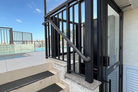 Apartamento para alugar com 98m², 2 quartos e 2 vagasÁrea comum - Piscina