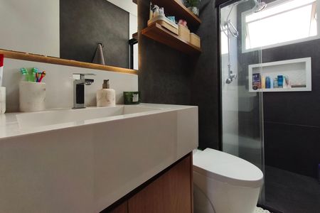Apartamento à venda com 67m², 2 quartos e 1 vagaBanheiro