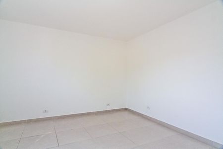 Quarto de casa para alugar com 1 quarto, 40m² em Vila Bonilha, São Paulo