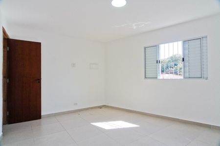 Quarto de casa para alugar com 1 quarto, 40m² em Vila Bonilha, São Paulo
