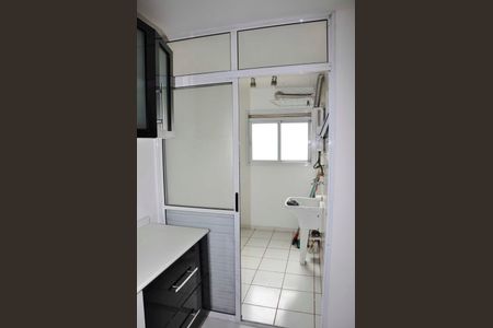 Apartamento à venda com 73m², 2 quartos e 1 vagaDetalhe - Área de Serviço