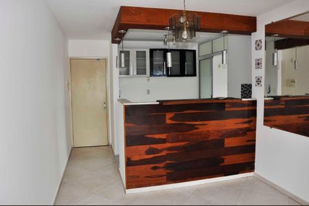 Apartamento à venda com 73m², 2 quartos e 1 vagaDetalhe - Cozinha Americana