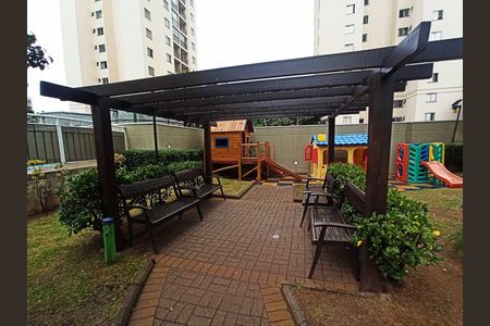 Apartamento à venda com 73m², 2 quartos e 1 vagaÁrea comum