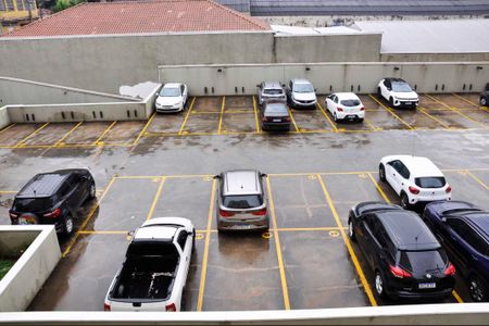 Apartamento à venda com 73m², 2 quartos e 1 vagaDetalhe - Vista do Quarto 01 com Suíte