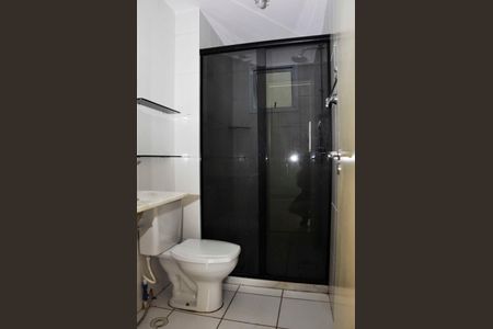 Apartamento à venda com 73m², 2 quartos e 1 vagaDetalhe - Banheiro Social