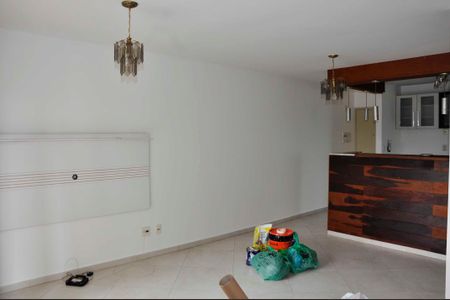 Apartamento à venda com 73m², 2 quartos e 1 vagaDetalhe - Sala