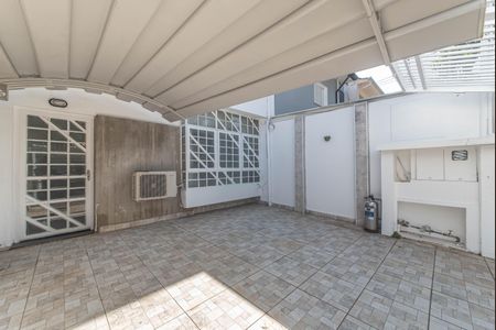 Casa para alugar com 110m², 2 quartos e 2 vagas Casa para alugar com 110m², 2 quartos e 2 vagasGaragem
