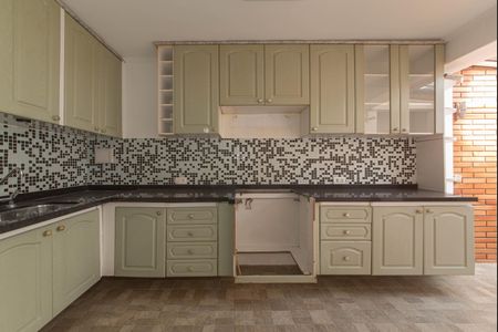 Casa para alugar com 110m², 2 quartos e 2 vagas Casa para alugar com 110m², 2 quartos e 2 vagasCozinha
