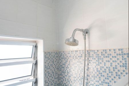 Casa para alugar com 110m², 2 quartos e 2 vagas Casa para alugar com 110m², 2 quartos e 2 vagasBanheiro