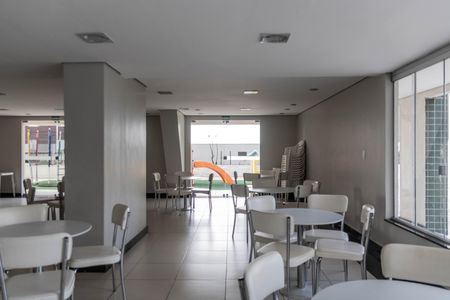 Apartamento à venda com 85m², 3 quartos e 2 vagas Apartamento à venda com 85m², 3 quartos e 2 vagasÁrea comum - Salão de festas