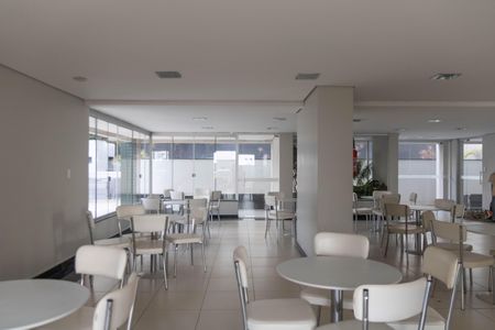 Apartamento à venda com 85m², 3 quartos e 2 vagas Apartamento à venda com 85m², 3 quartos e 2 vagasÁrea comum - Salão de festas