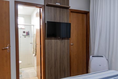 Apartamento à venda com 85m², 3 quartos e 2 vagas Apartamento à venda com 85m², 3 quartos e 2 vagasSuíte