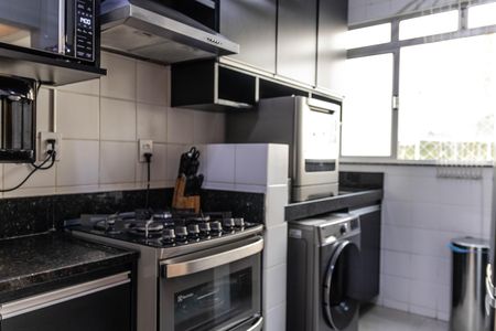 Apartamento à venda com 85m², 3 quartos e 2 vagas Apartamento à venda com 85m², 3 quartos e 2 vagasCozinha