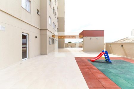 Apartamento para alugar com 42m², 2 quartos e sem vaga