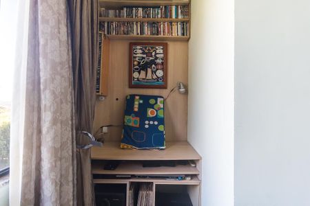 Casa para alugar com 380m², 5 quartos e 6 vagas Casa para alugar com 380m², 5 quartos e 6 vagasQuarto 3 - Suíte 3