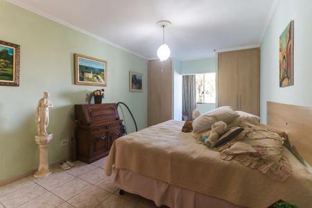 Casa para alugar com 380m², 5 quartos e 6 vagas Casa para alugar com 380m², 5 quartos e 6 vagasQuarto 3 - Suíte 3