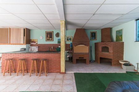 Casa para alugar com 380m², 5 quartos e 6 vagas Casa para alugar com 380m², 5 quartos e 6 vagasEspaço Gourmet