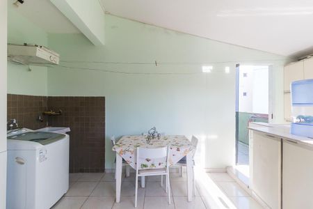 Área de Serviço de casa para alugar com 3 quartos, 380m² em Vila Suissa, Mogi das Cruzes