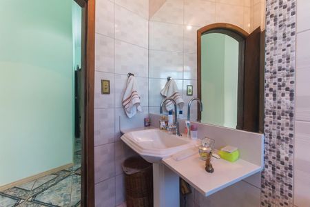 Casa para alugar com 380m², 5 quartos e 6 vagas Casa para alugar com 380m², 5 quartos e 6 vagasBanheiro da Suíte 2