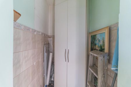 Casa para alugar com 380m², 5 quartos e 6 vagas Casa para alugar com 380m², 5 quartos e 6 vagasÁrea de Serviço