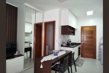 Stúdio mobiliado - cozinha de kitnet/studio à venda com 1 quarto, 35m² em Vila Azevedo, São Paulo