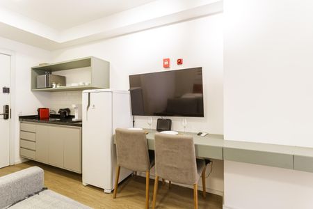 Studio de kitnet/studio para alugar com 1 quarto, 38m² em Indianópolis, São Paulo