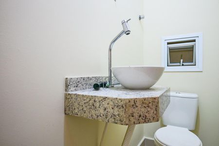 Casa para alugar com 88m², 2 quartos e 1 vagaLavabo