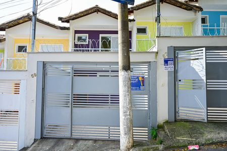 Casa para alugar com 88m², 2 quartos e 1 vagaFachada