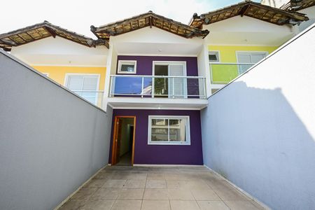Casa para alugar com 88m², 2 quartos e 1 vagaFachada