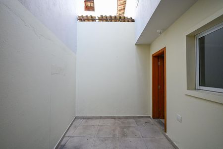 Casa para alugar com 88m², 2 quartos e 1 vagaQuintal