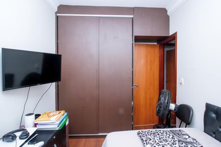 Apartamento à venda com 105m², 4 quartos e 2 vagas Apartamento à venda com 105m², 4 quartos e 2 vagasQuarto 4