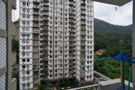 Apartamento à venda com 60m², 2 quartos e 1 vaga Apartamento à venda com 60m², 2 quartos e 1 vagaVaranda