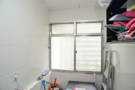 Apartamento à venda com 60m², 2 quartos e 1 vaga Apartamento à venda com 60m², 2 quartos e 1 vagaÁrea de Serviço