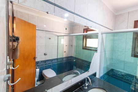 Casa para alugar com 279m², 5 quartos e 2 vagas Casa para alugar com 279m², 5 quartos e 2 vagasBANHEIRO SOCIAL TÉRREO