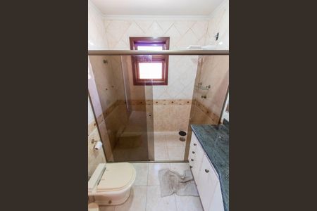 Casa para alugar com 279m², 5 quartos e 2 vagas Casa para alugar com 279m², 5 quartos e 2 vagasBANHEIRO DA SUITE