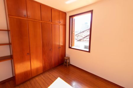 Casa para alugar com 279m², 5 quartos e 2 vagas Casa para alugar com 279m², 5 quartos e 2 vagasQUARTO 4