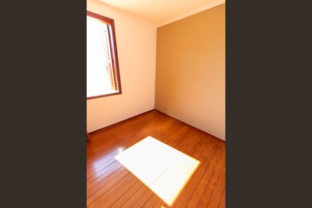 Casa para alugar com 279m², 5 quartos e 2 vagas Casa para alugar com 279m², 5 quartos e 2 vagasQUARTO 4
