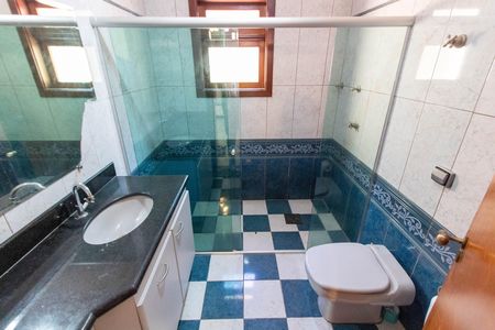Casa para alugar com 279m², 5 quartos e 2 vagas Casa para alugar com 279m², 5 quartos e 2 vagasBANHEIRO SOCIAL TÉRREO