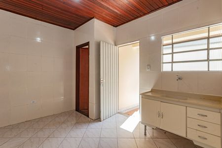 Cozinha de casa para alugar com 1 quarto, 30m² em Vila Moraes, São Paulo