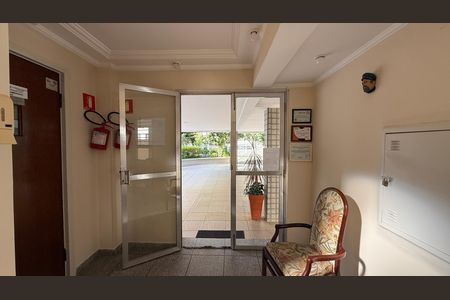Apartamento para alugar com 132m², 3 quartos e 1 vagaHall de entrada