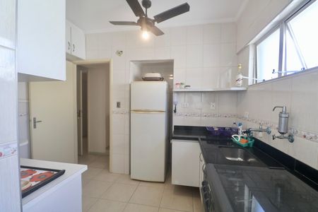 Apartamento para alugar com 132m², 3 quartos e 1 vagaCozinha