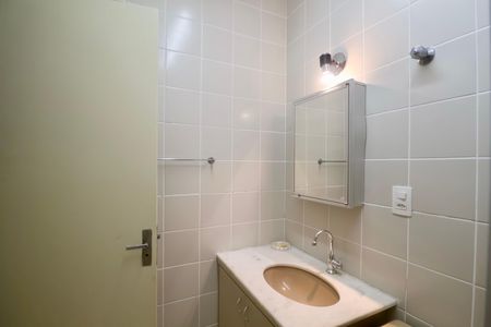 Apartamento para alugar com 132m², 3 quartos e 1 vagaBanheiro Social 2