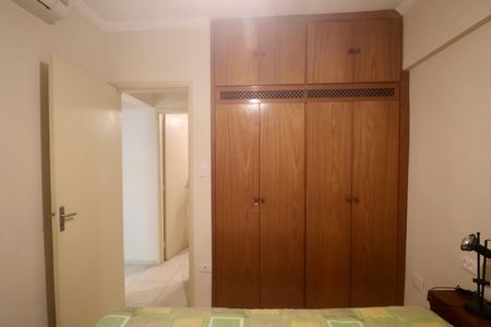 Apartamento para alugar com 132m², 3 quartos e 1 vagaQuarto